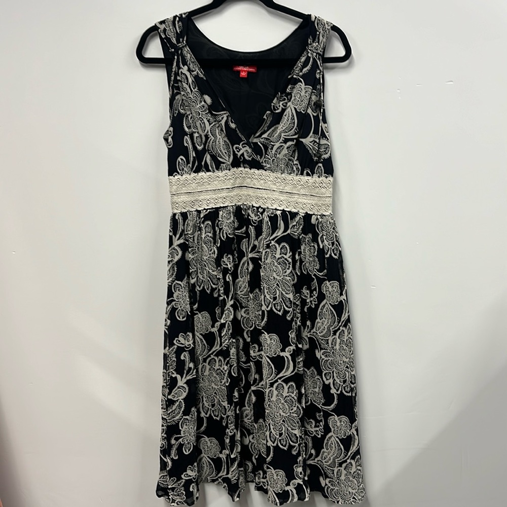 Oscar De La Renta 100% Silk Lace Waist Gathered Ribbon Crinkle fabric 8
